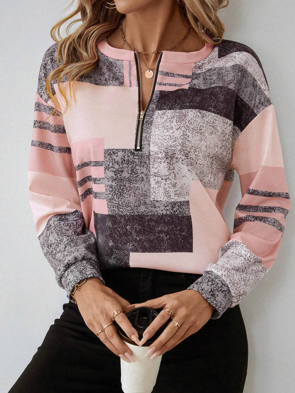 Sweat Femme Demi-Zip Imprimé Géométrique – Style Vintage