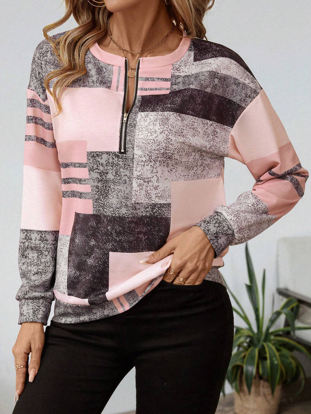 Sweat Femme Demi-Zip Imprimé Géométrique – Style Vintage