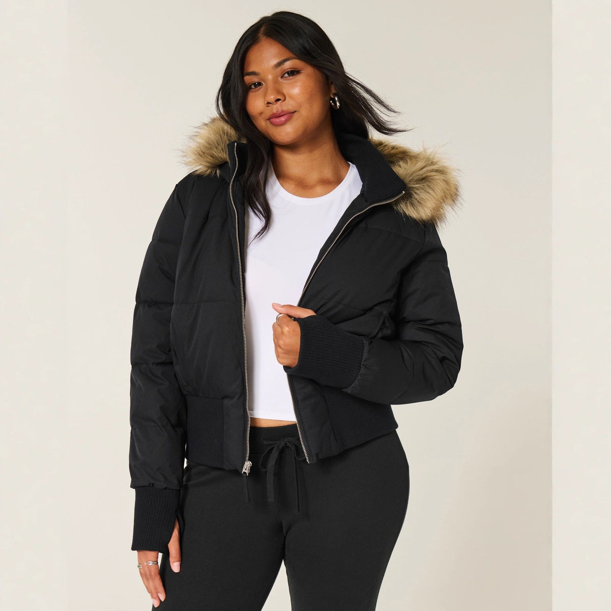 Doudoune Courte Femme Fausse Fourrure – Taille Côtelée