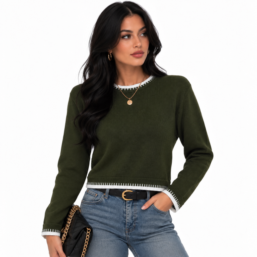 Pull femme vert olive à col rond Wearviro porté, vue de face